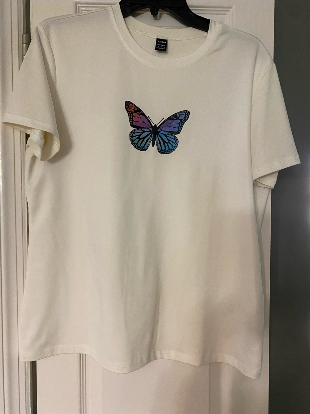 SHEIN White Short Sleeve Tee with Multicolor Butterfly